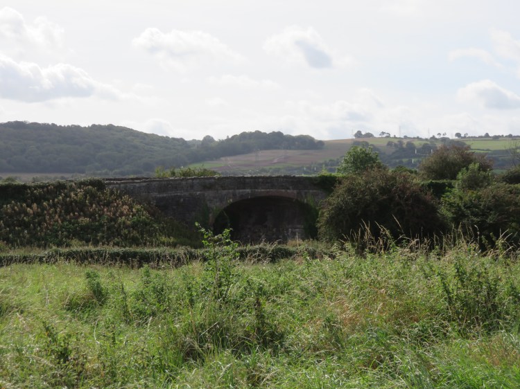The railway bridge at Sheepway