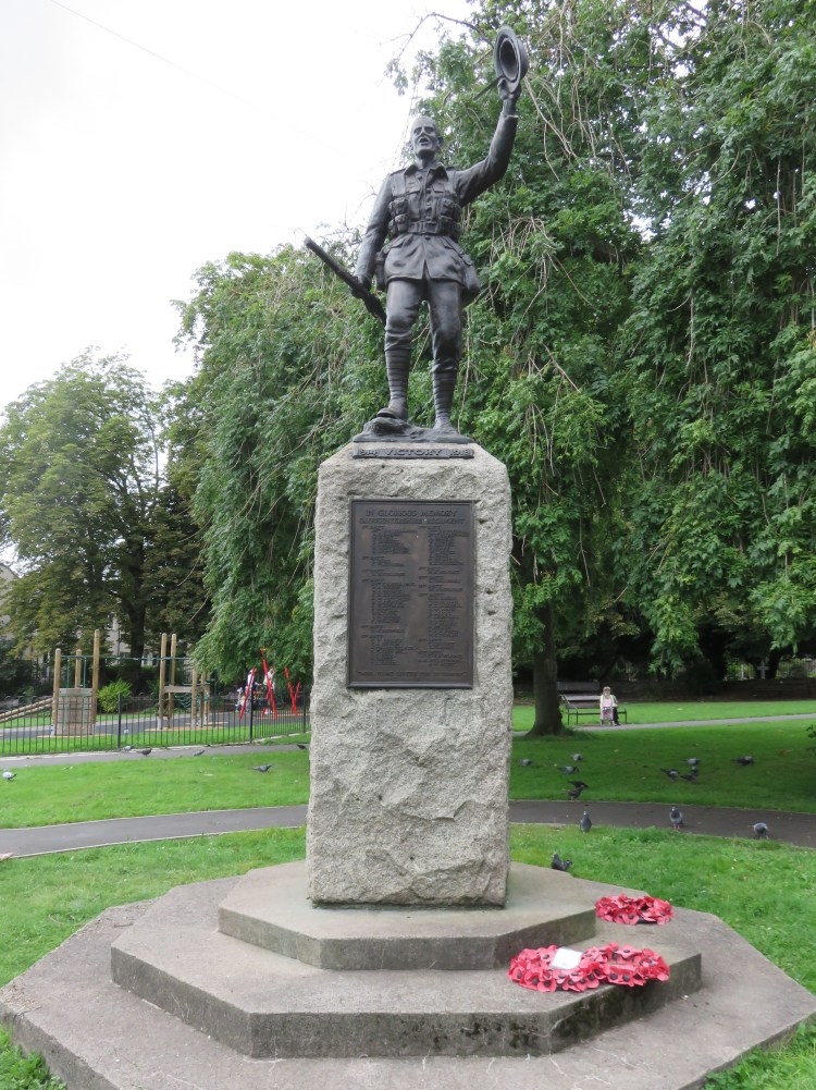 Fishponds Park war memorial